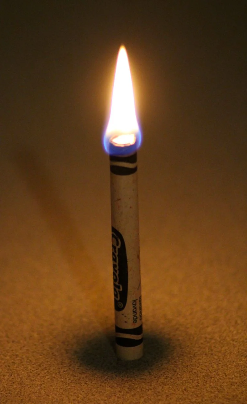 Crayon candle