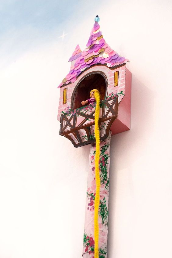 Rapunzel's Peek-a-Princess: