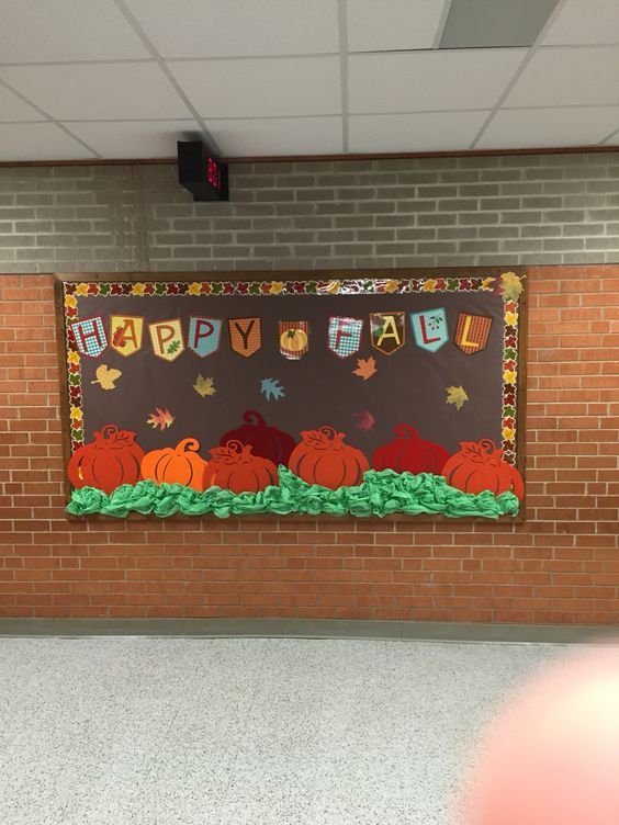 "Happy Fall" Fall Bulletin Board