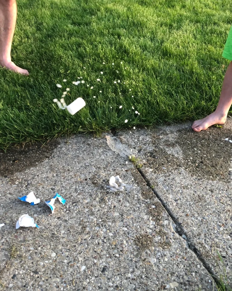 DIY Alka-Seltzer Rockets!