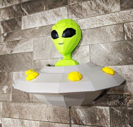 Alien UFO Flying Saucer